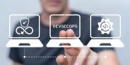 DevSecOpsとは？DevOpsとの違いや導入メリットを解説