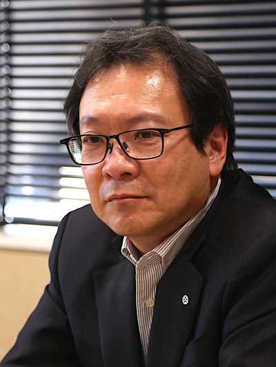 事務長 橘川 健二氏