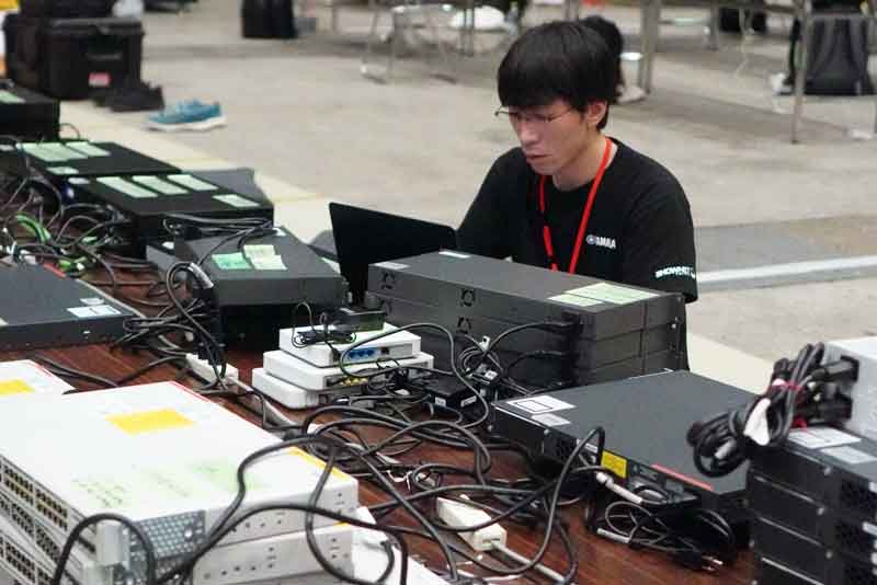 Lifeスイッチ設定作業の様子